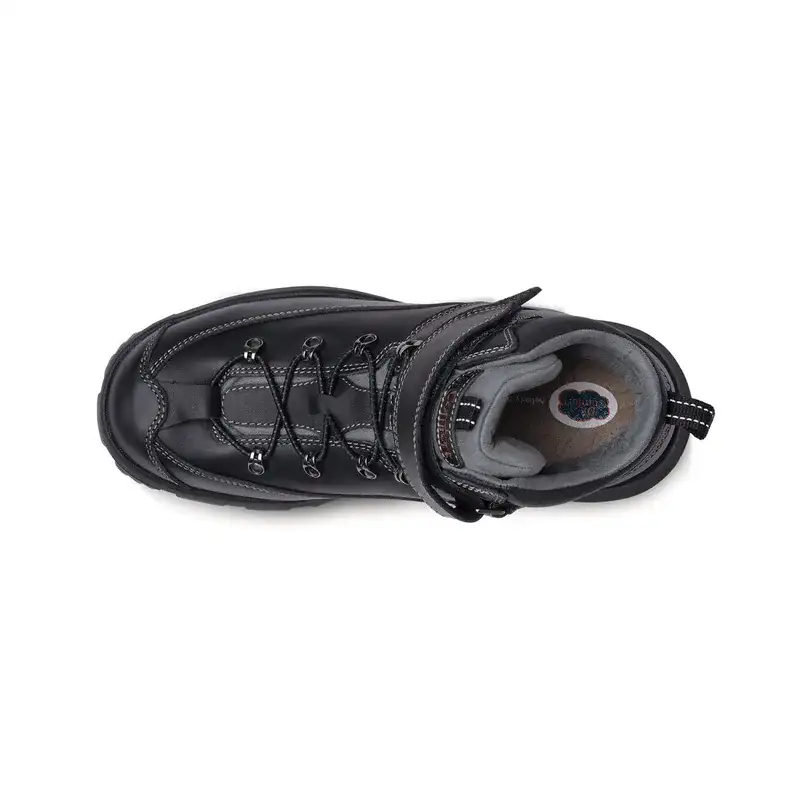 The Dr. Comfort Yukon in black from above, showing the lacing and the grey lining inside the collar